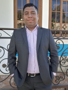 César Romero - Finance Manager