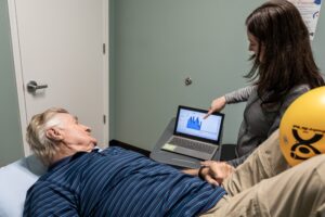 men's pelvic health physical therapy session