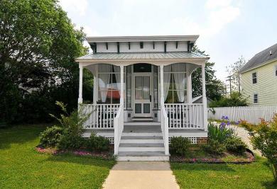 Gardner’s Cottage Atlantic Hotel Berlin MD Front Porch View of the Gardner's Cottage Atlantic Hotel
