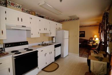 Anna Room with Full Kitchen Atlantic Hotel