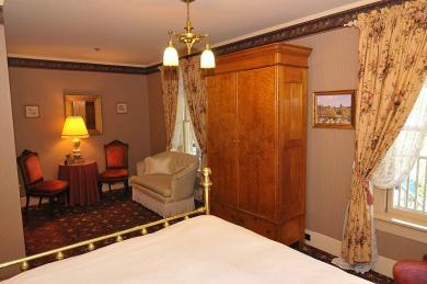 berlin md hotel accommodations View of the Louisiana Room at the Atlantic Hotel
