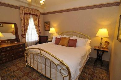 Bronte Room with Window Atlantic Hotel