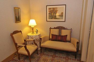 hotel accommodations berlin maryland Bronte Room Sitting Area Atlantic Hotel