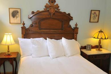 hotel accommodations berlin maryland Jane Room Bedroom Atlantic Hotel