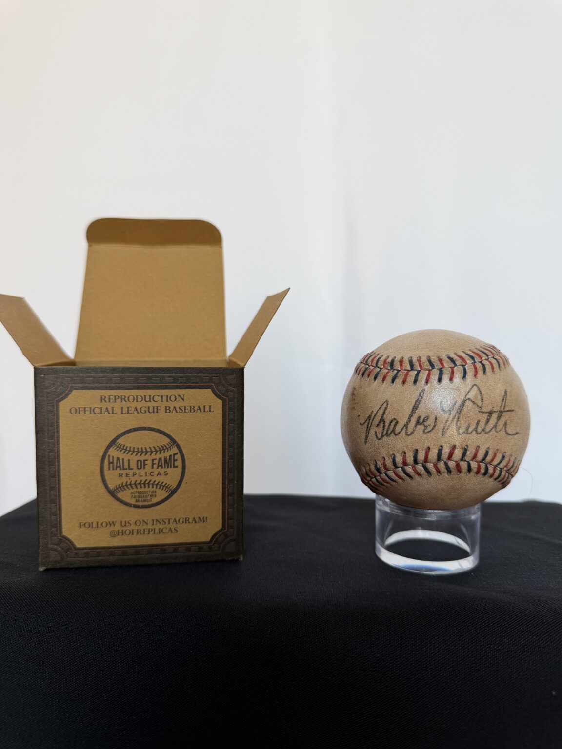 Babe Ruth Replica Autographed Baseball | Babe Ruth Birthplace & Museum ...
