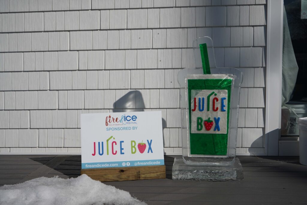 a sign that is on the side of a building