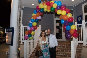 balloons front entrance