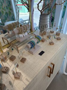 a room filled with lots of different types of items