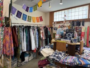 store-horizontal-1.jpg