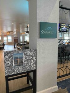 a restaurant with tables and chairs inside of it