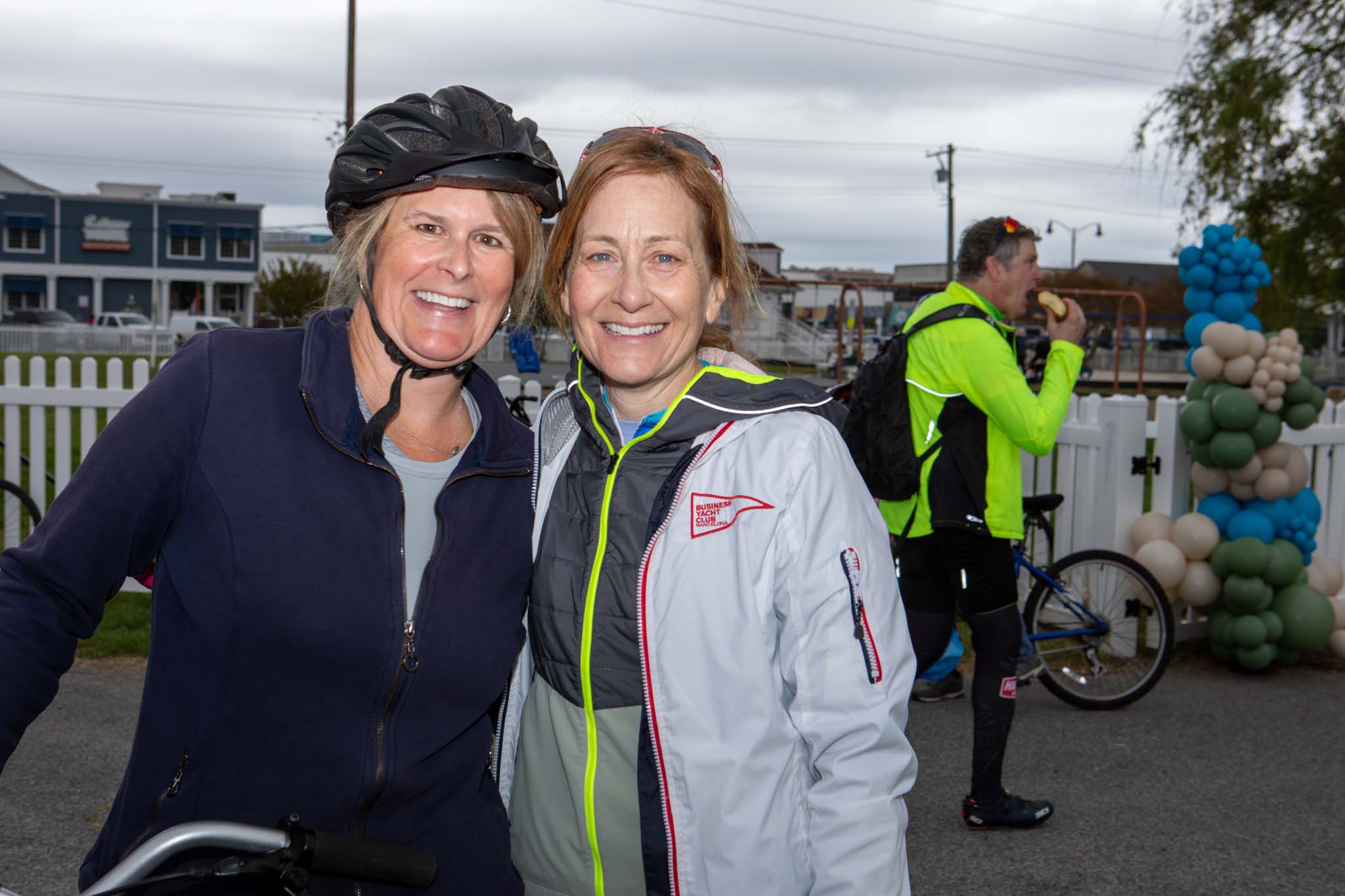 OceantoBayBikeTour2026_MichMallonPhoto-034