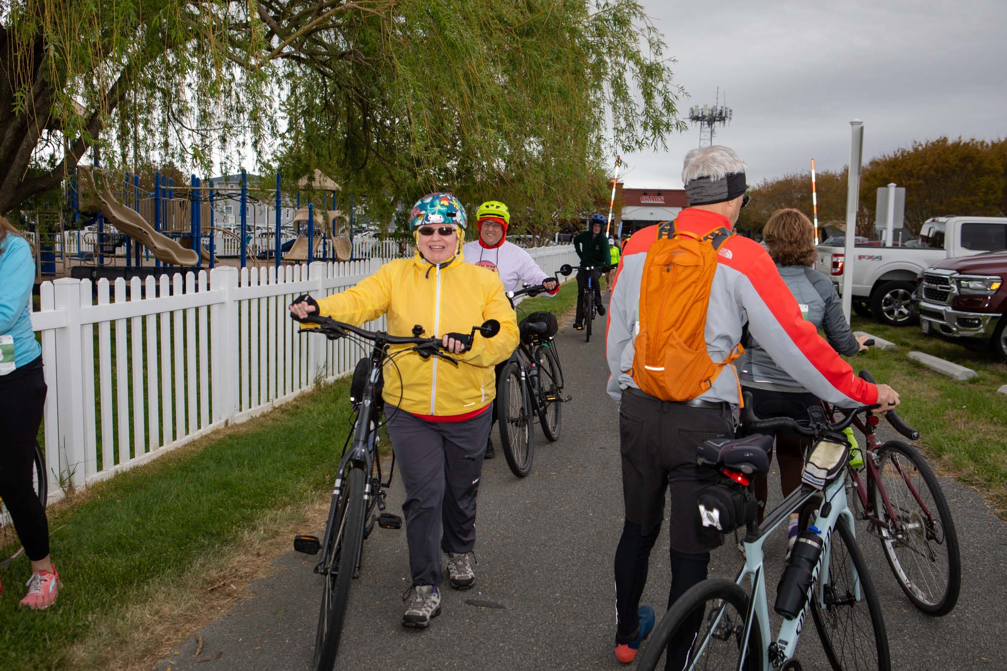 OceantoBayBikeTour2026_MichMallonPhoto-049