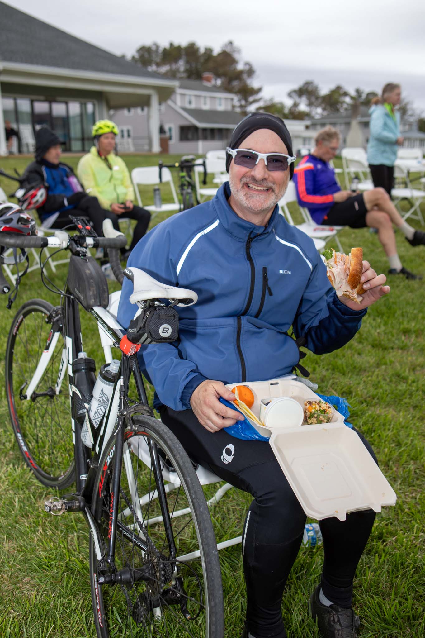 OceantoBayBikeTour2026_MichMallonPhoto-053