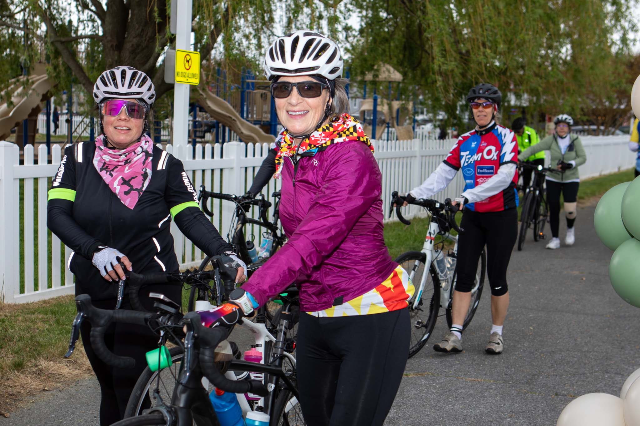 OceantoBayBikeTour2026_MichMallonPhoto-076