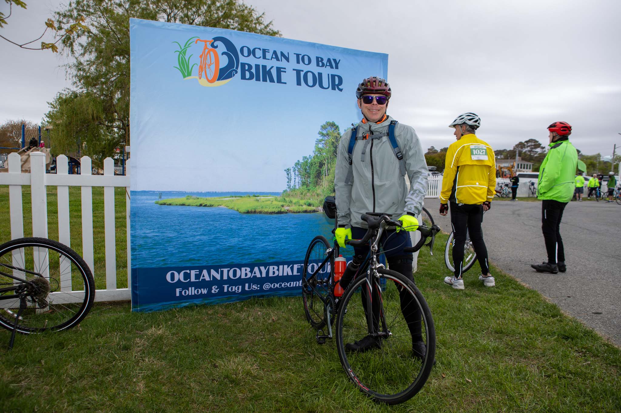 OceantoBayBikeTour2026_MichMallonPhoto-101