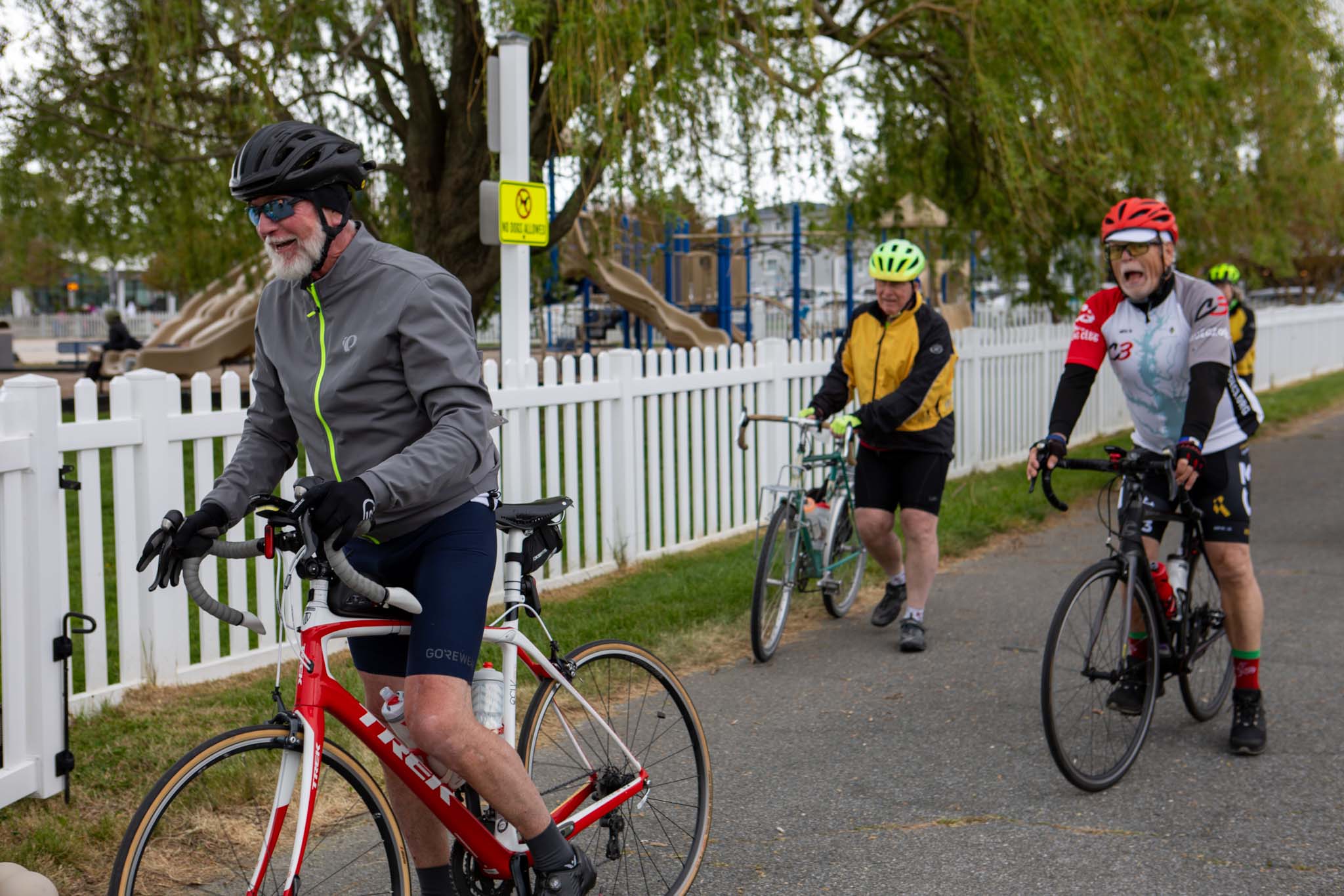 OceantoBayBikeTour2026_MichMallonPhoto-120
