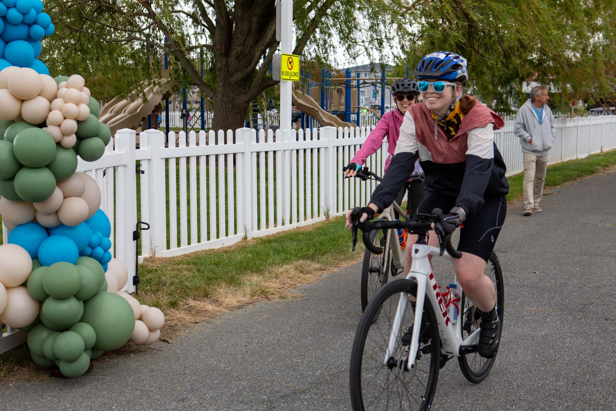 OceantoBayBikeTour2026_MichMallonPhoto-128