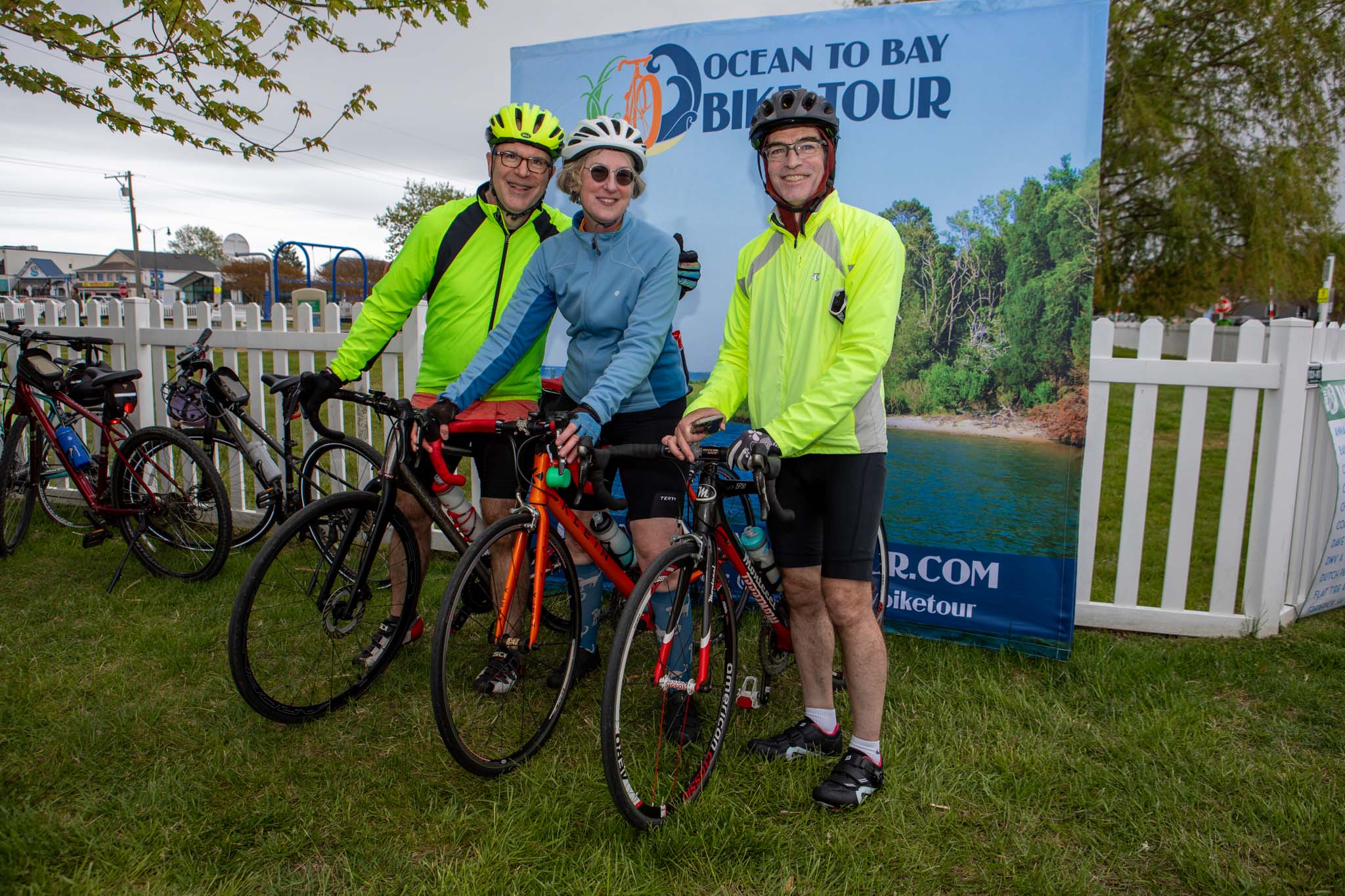 OceantoBayBikeTour2026_MichMallonPhoto-166