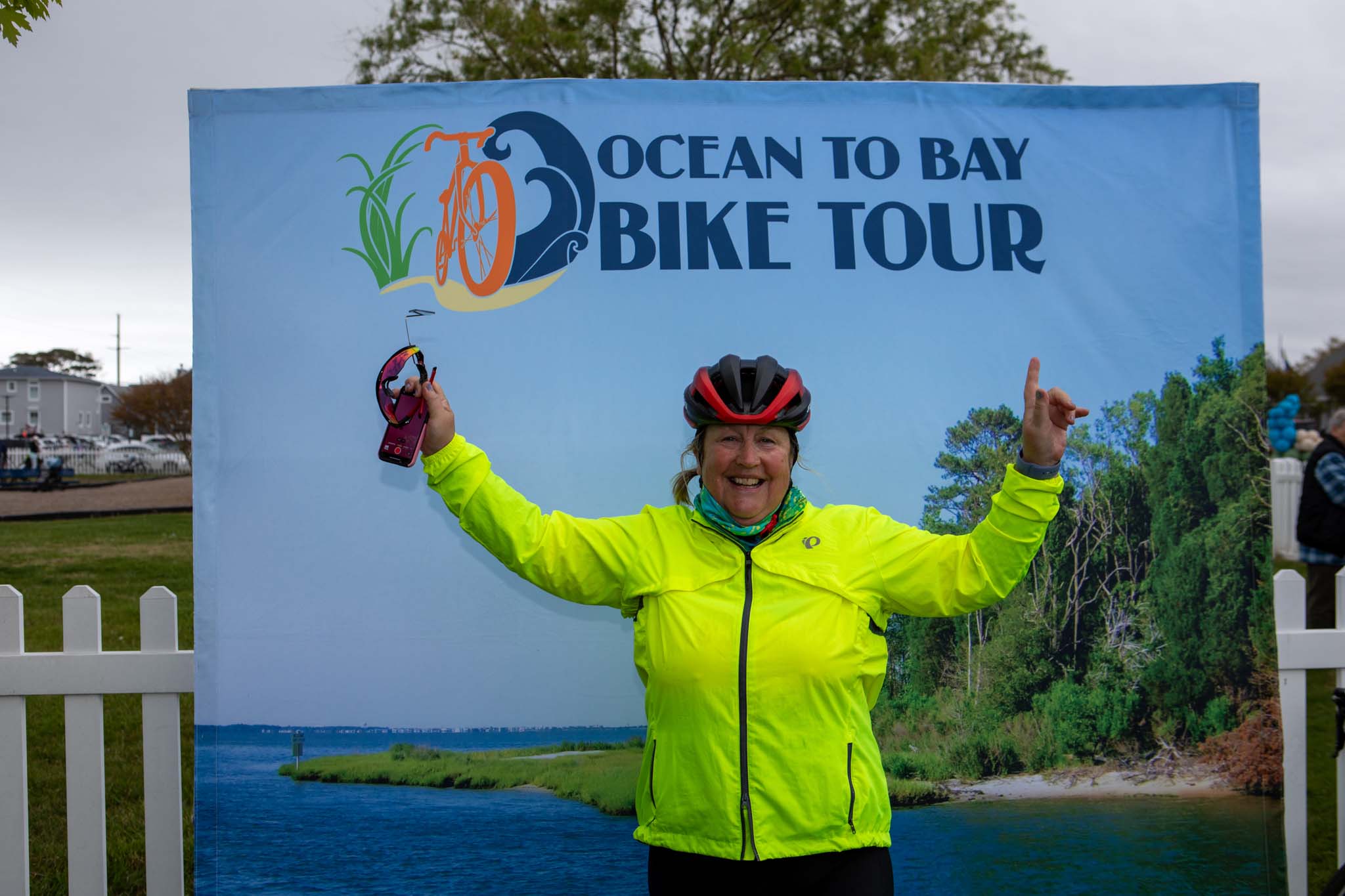 OceantoBayBikeTour2026_MichMallonPhoto-203
