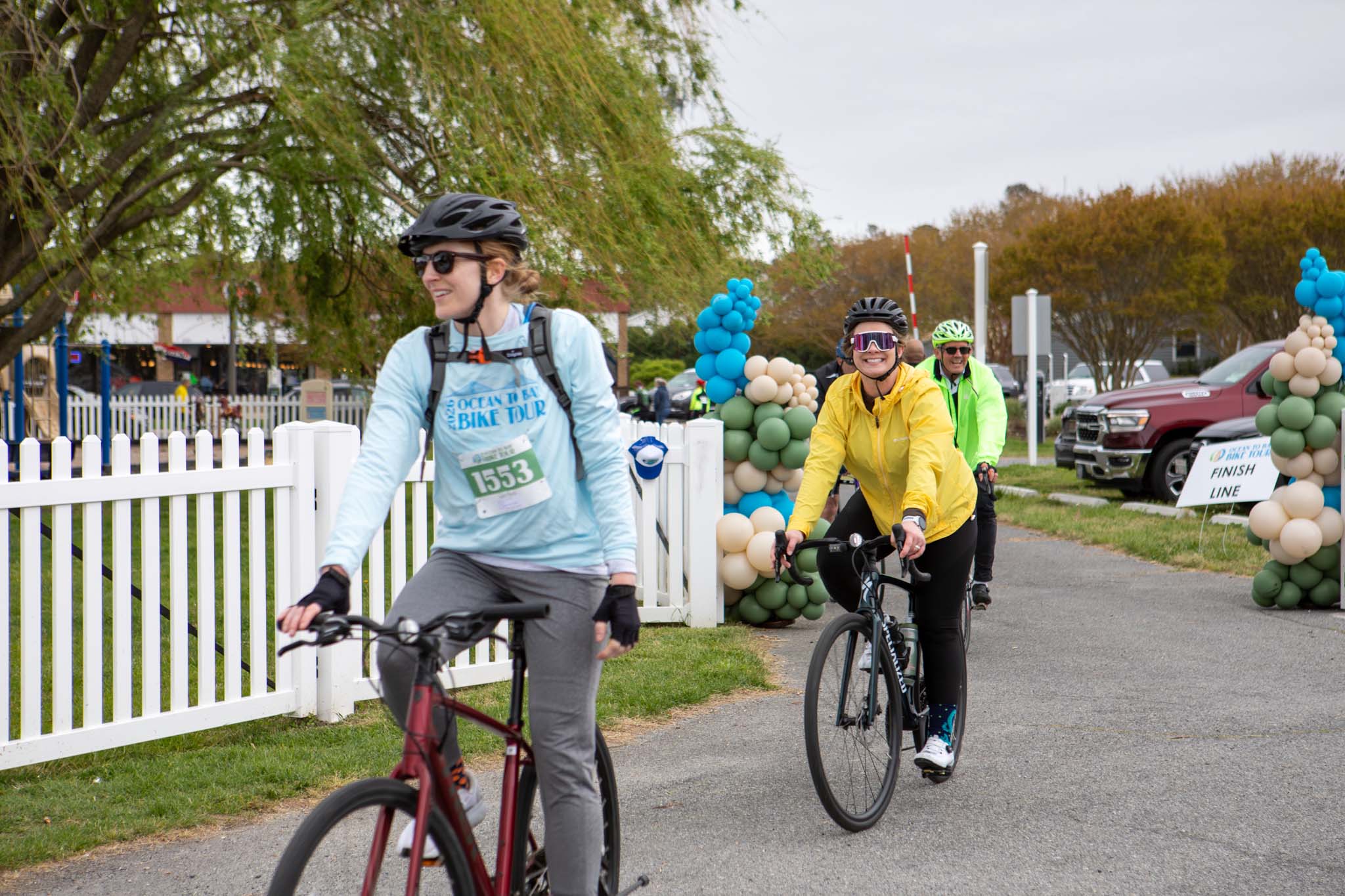 OceantoBayBikeTour2026_MichMallonPhoto-205