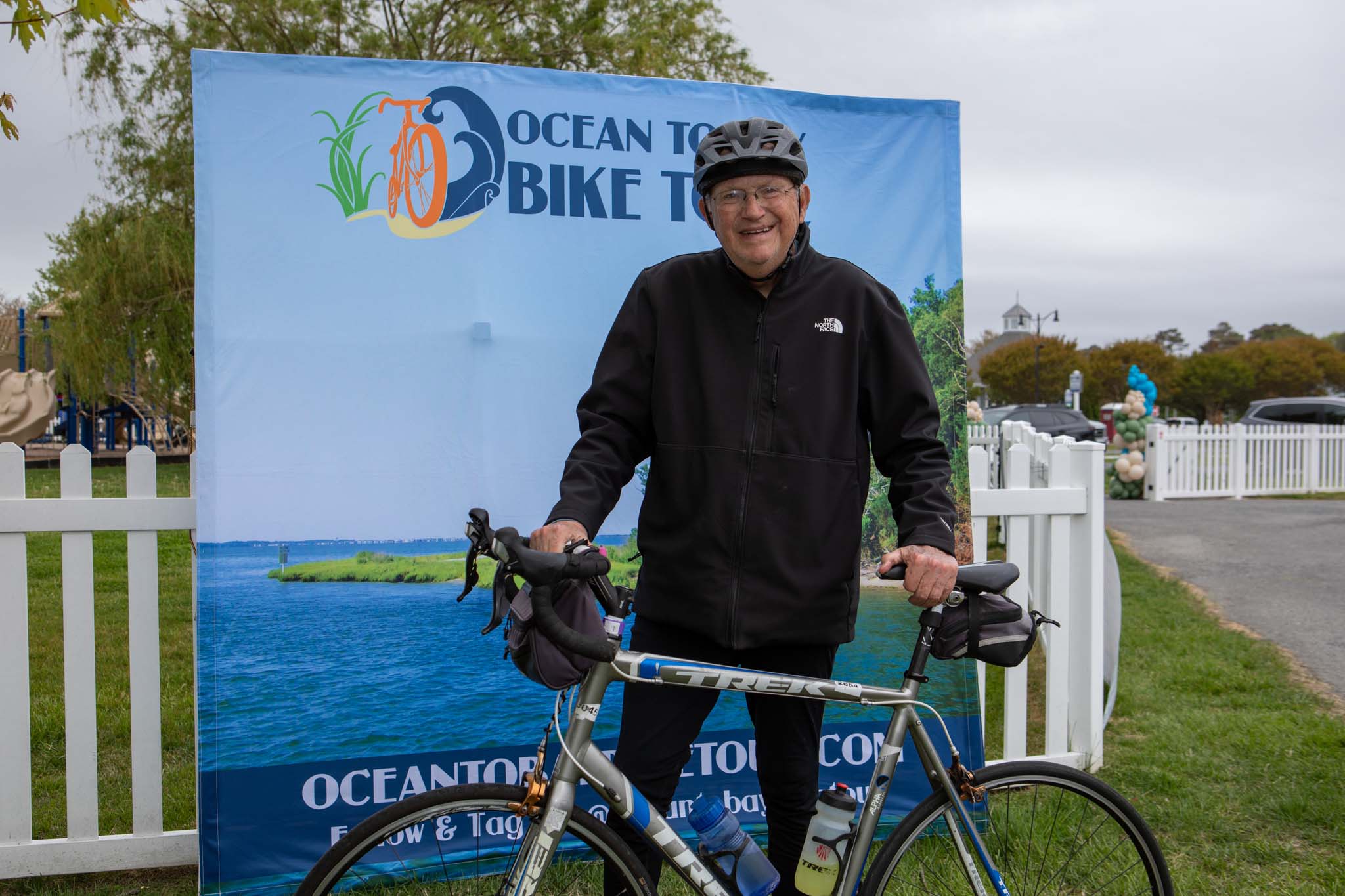 OceantoBayBikeTour2026_MichMallonPhoto-220