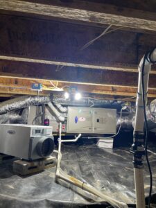 a room that has a lot of pipes in it