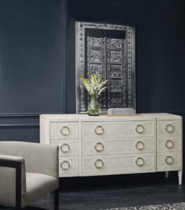 Domaine Blanc Dresser