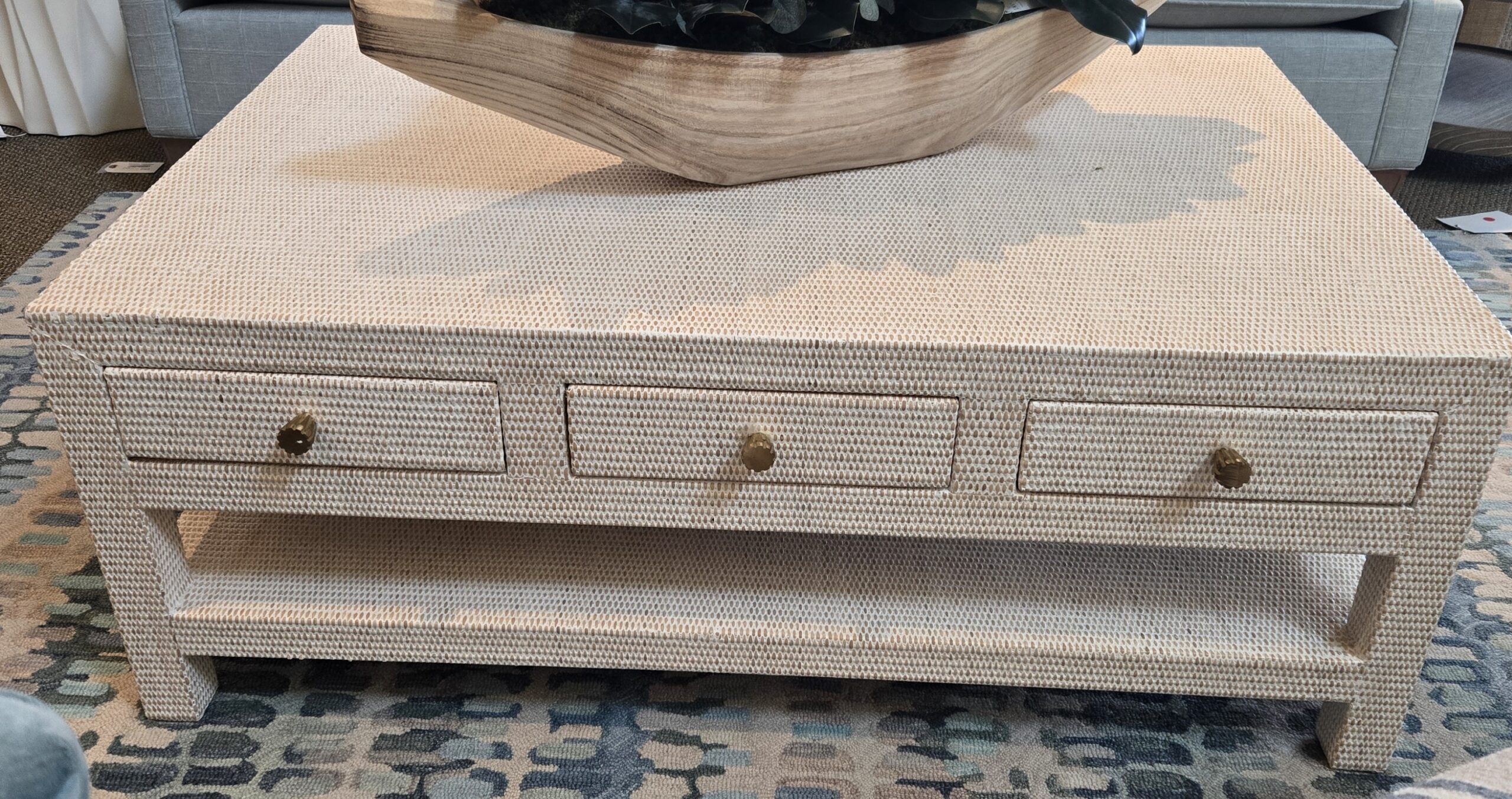 a table with a bowl on top of it