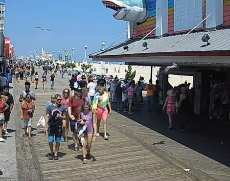 Dolle’s Boardwalk Cam