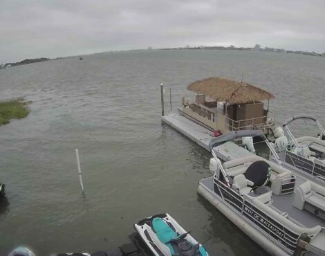 Hooper’s – Sandbar