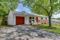 2017 05 04 545 Bruce Ave. Front Of House