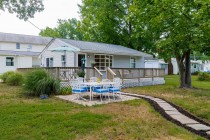 2017 07 11 1642 Columbia Beach Rd Front Of House 2