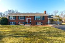 Ashcroft Ct Front Of House