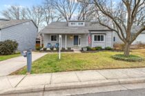 Photo of house on Stonecreek Rd.