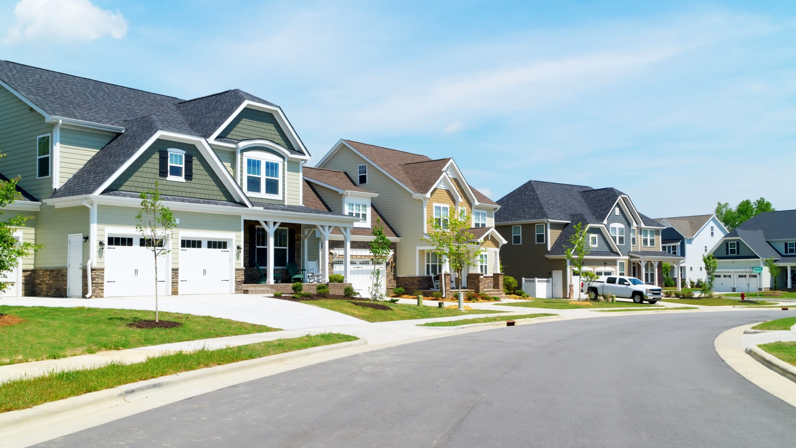 a row of houses on a residential street