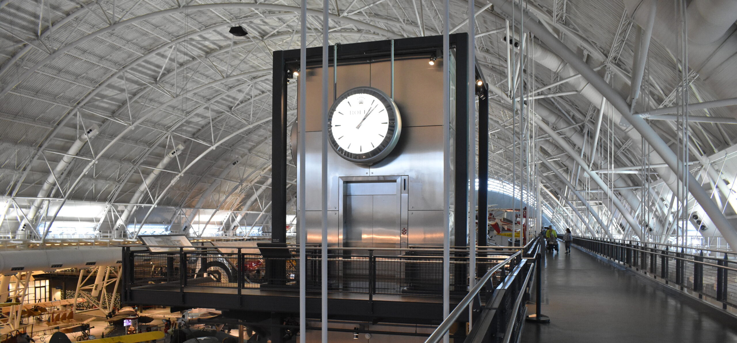 a large clock in the middle of a building