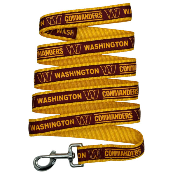 WASHINGTON COMMANDERS SATIN RIBBON LEASH