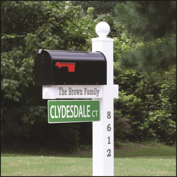Street Sign * Clydesdale Ct.