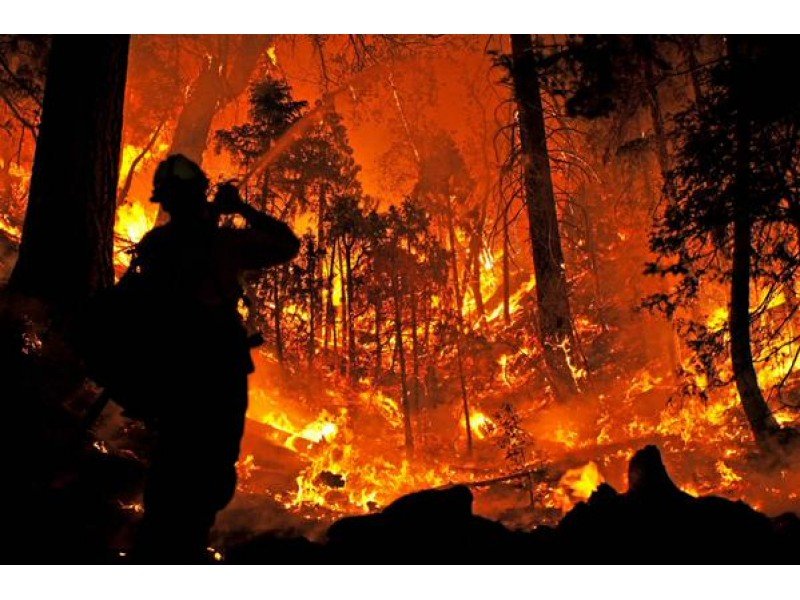 Firefighter taming California fires