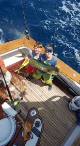 13781731_1555726851398834_1846367800559934331_n