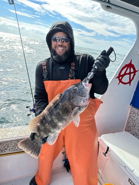 Warm Weather and Big Tautog