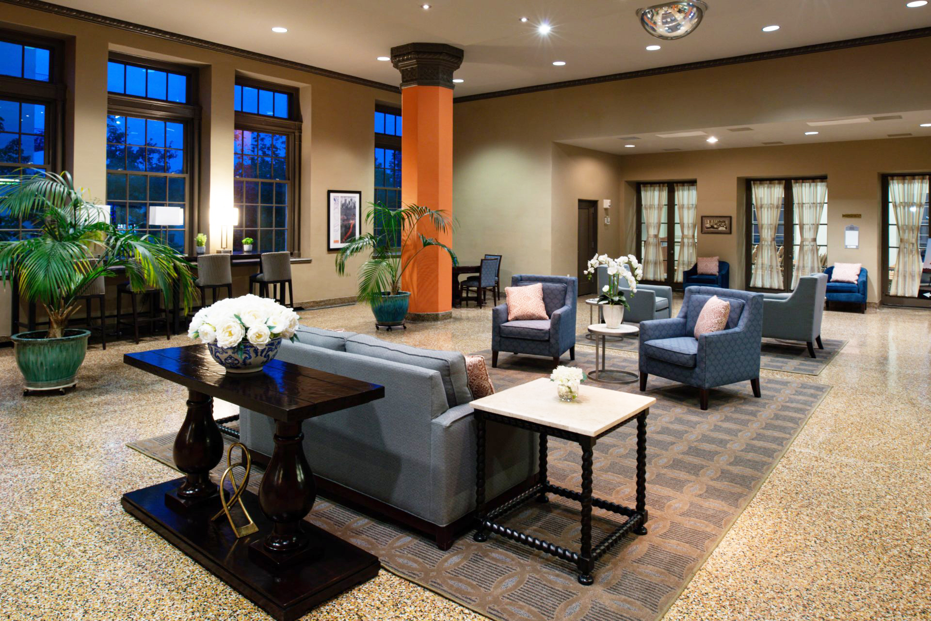 Grand Eastonian Lobby