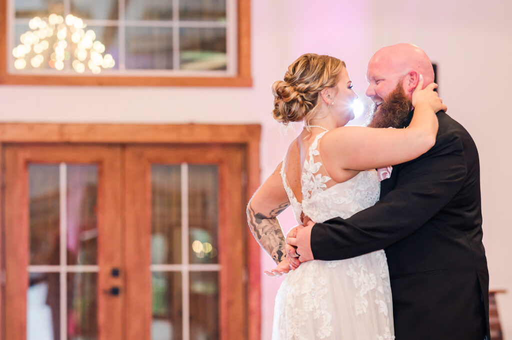 Photo by: Flat Ridge Photography