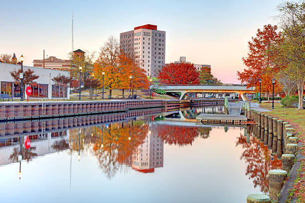 a river running through a city surrounded by tall buildings
