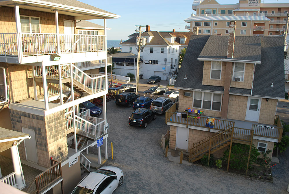 a parking lot with several cars parked in it