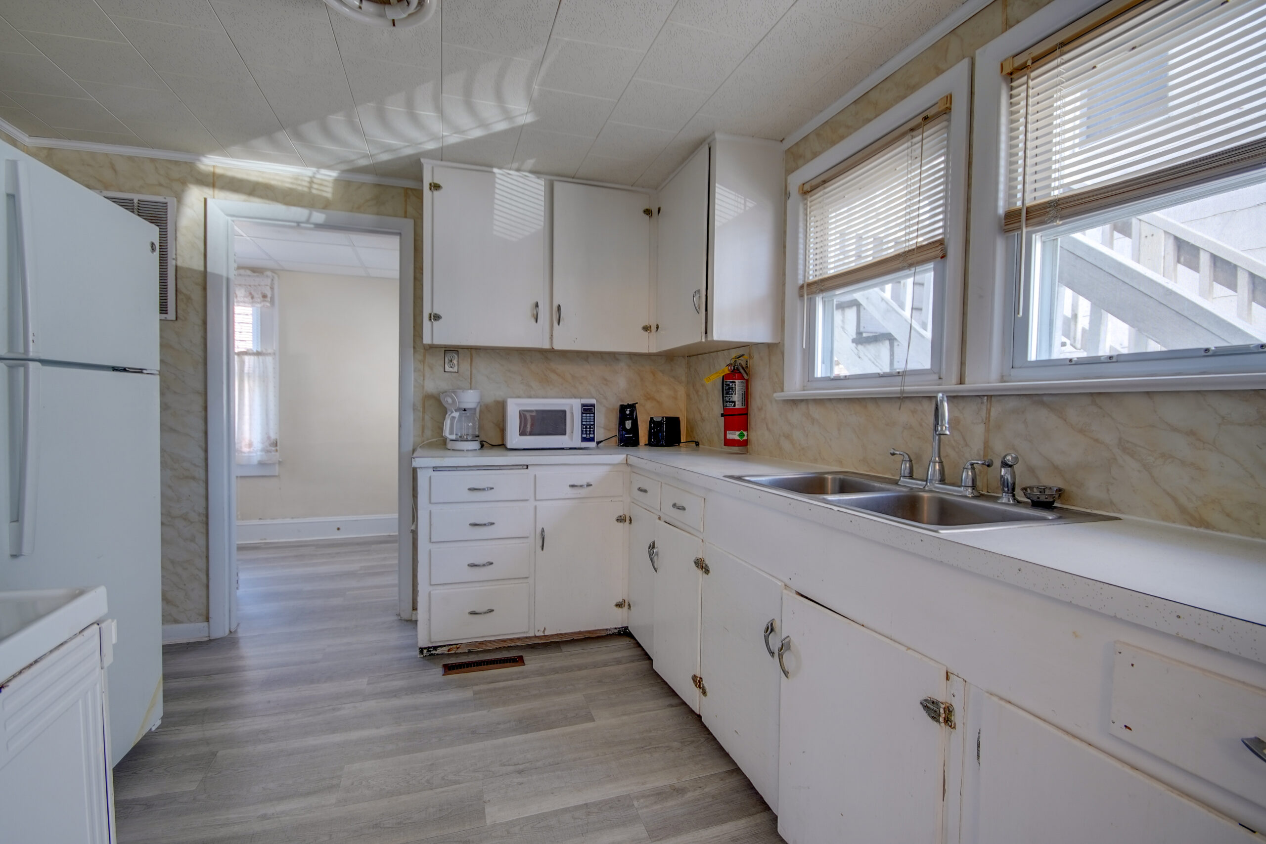 unit 104 kitchen