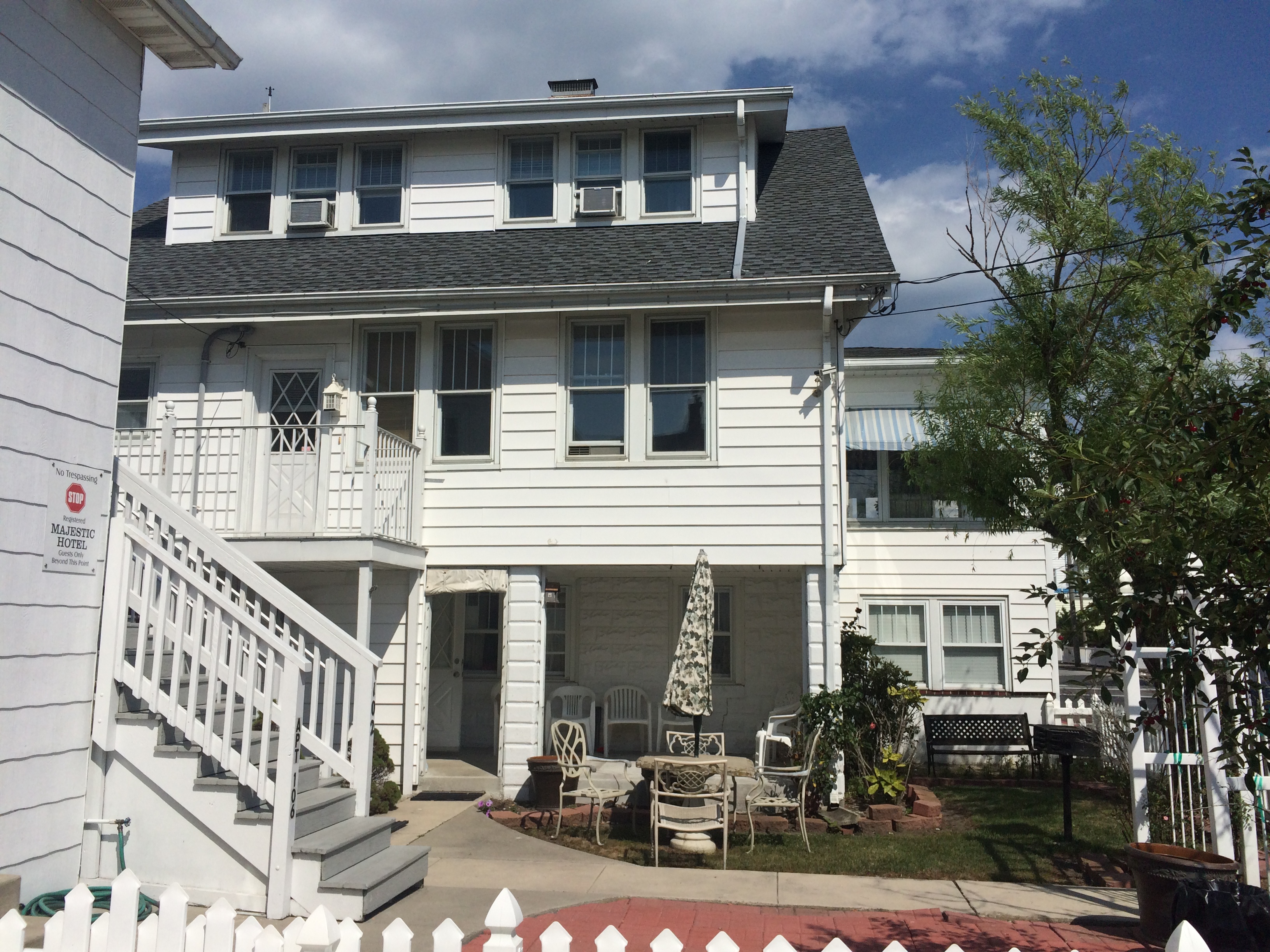 beach house exterior and yard