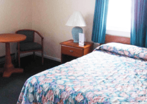 bedroom with full size bed