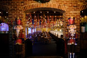 Restaurants in North Ocean City, MD Nicks Christmas decorations