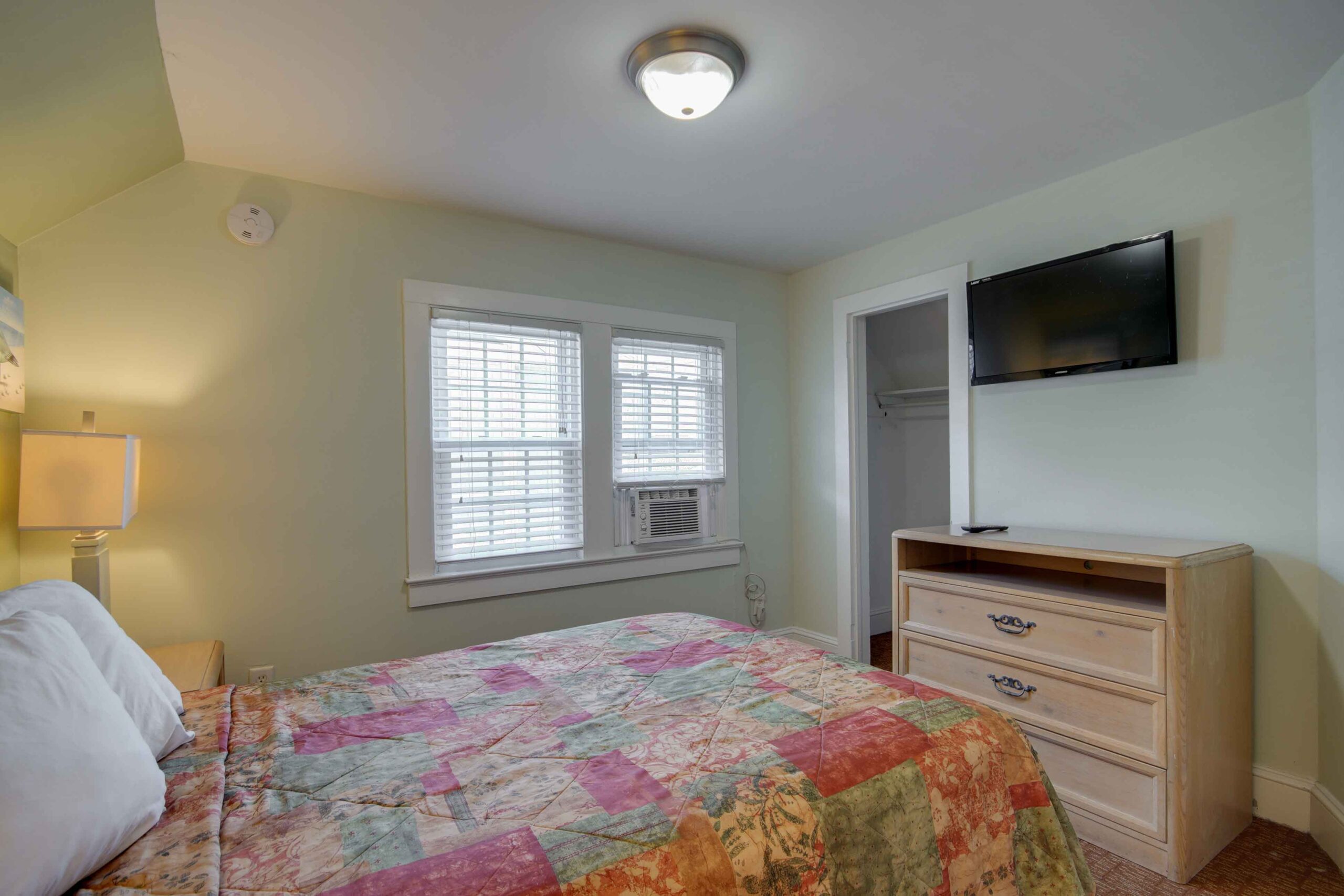 apartment bedroom